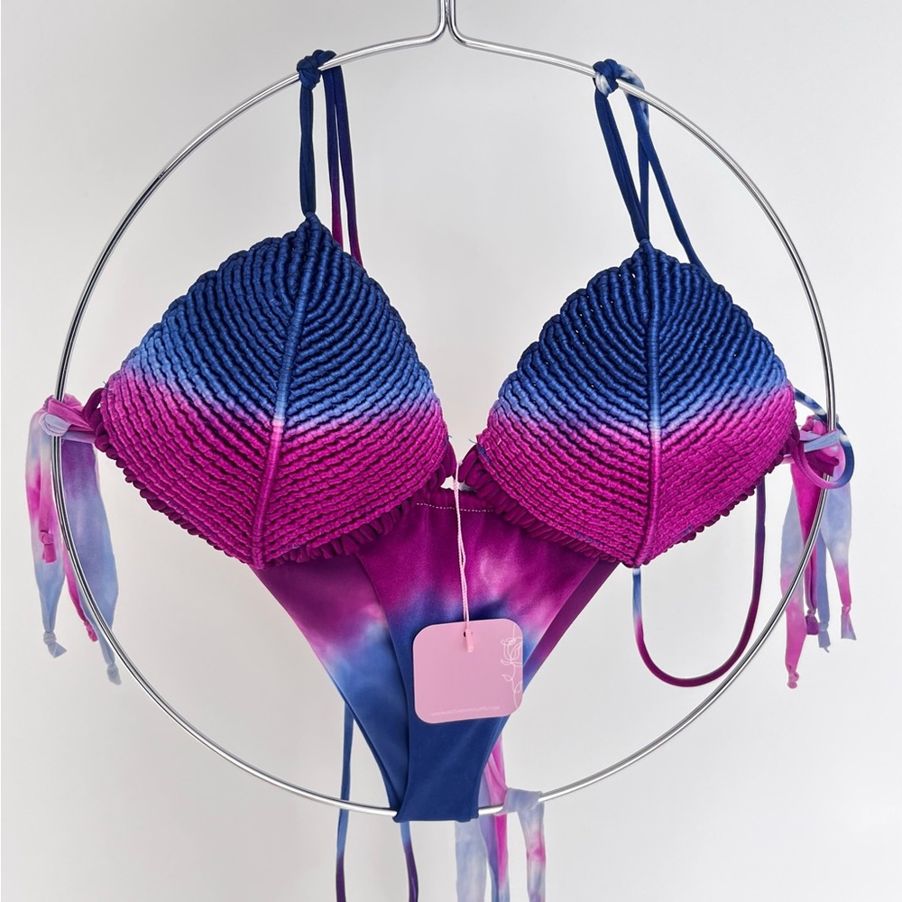 Two-piece macramé swimsuit. size M - L adjustable